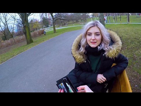 ❤️ Swallows cum panas muhrim pikeun duit - blowjob di taman ku Eva Elfie ️❌ video sex di urang ❌